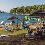 1 Bedroom Amazing Apartment In Porec